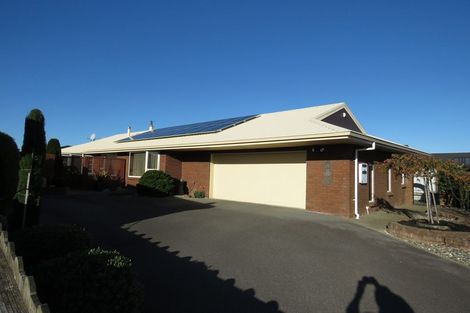 Photo of property in 51 Vogel Place, Waikiwi, Invercargill, 9810