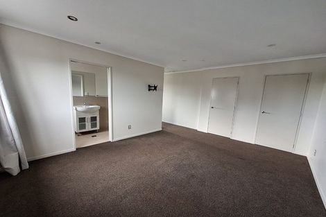 Photo of property in 4/4 Wallson Crescent, Wiri, Auckland, 2104