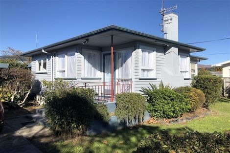 Photo of property in 8 Durham Street, Stoke, Nelson, 7011