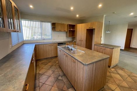 Photo of property in 77 Johnstone Street, Tinwald, Ashburton, 7774