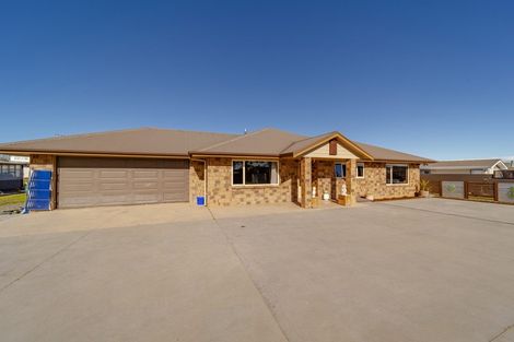 Photo of property in 9a Montgomery Street, Waipukurau, 4200