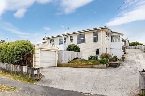 Photo of property in 55 Piko Street, Titahi Bay, Porirua, 5022