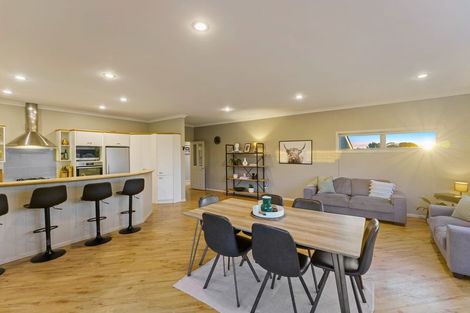 Photo of property in 12 Murray Court, Paraparaumu Beach, Paraparaumu, 5032