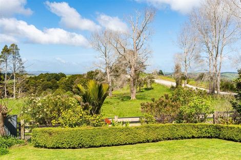 Photo of property in 15 Witheford Road, Wharehine, Wellsford, 0973