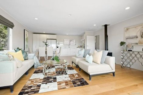 Photo of property in 2/31 Rangatira Road, Birkdale, Auckland, 0626