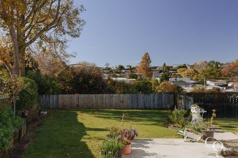 Photo of property in 8a Canberra Place, Bellevue, Tauranga, 3110