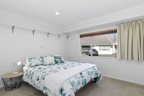 Photo of property in 18 Millwood Place, Silverstream, Upper Hutt, 5019