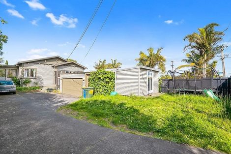 Photo of property in 59 Rua Road, Glen Eden, Auckland, 0602