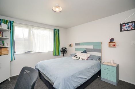 Photo of property in 64 Watt Road, Otatara, Invercargill, 9879