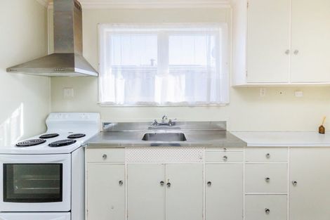 Photo of property in 84a Linton Street, West End, Palmerston North, 4410