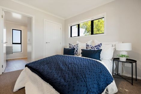 Photo of property in 12 Emmadale Lane, Hamilton East, Hamilton, 3216