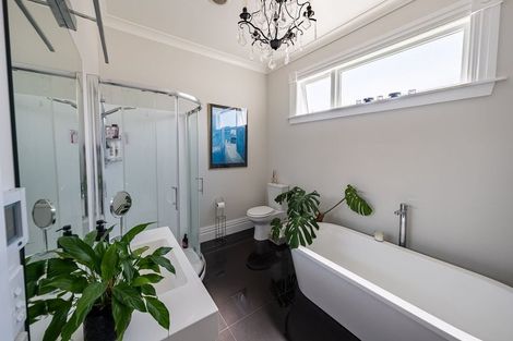 Photo of property in 2 Adelaide Street, Petone, Lower Hutt, 5012