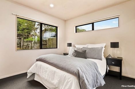 Photo of property in 20 Trias Road, Totara Vale, Auckland, 0629