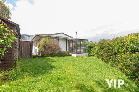 Photo of property in 14 Tortola Crescent, Grenada Village, Wellington, 6037