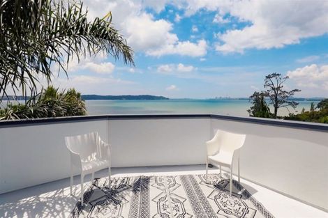 Photo of property in 66 Spinnaker Drive, Te Atatu Peninsula, Auckland, 0610