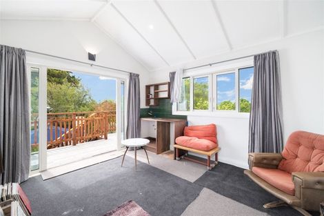 Photo of property in 87 Saint Andrews Hill Road, Mount Pleasant, Christchurch, 8081