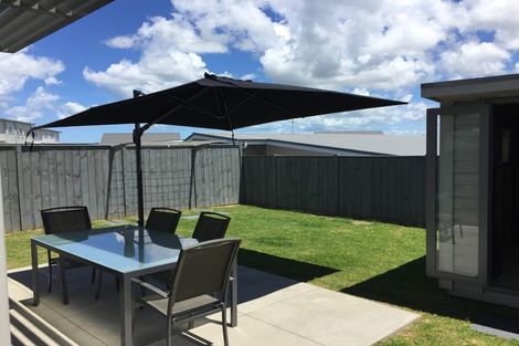 Photo of property in 41 Whenuapai Drive, Whenuapai, Auckland, 0618