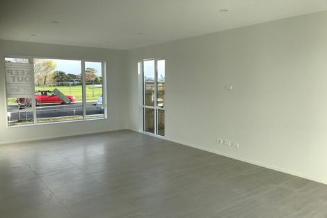 Photo of property in 80 Te Napi Drive, Takanini, 2112