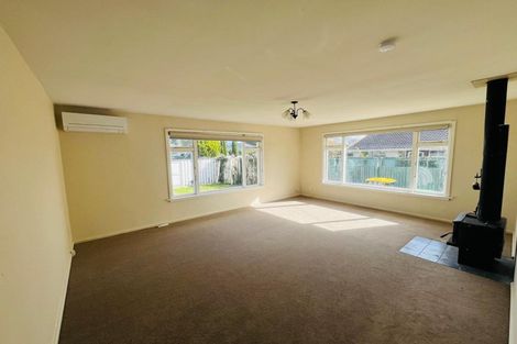Photo of property in 116 Avonhead Road, Avonhead, Christchurch, 8042