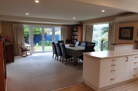 Photo of property in 20 Highfield Place, Avonhead, Christchurch, 8042