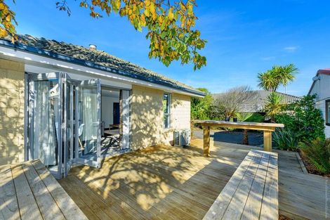 Photo of property in 106 Bridge Street, New Brighton, Christchurch, 8061