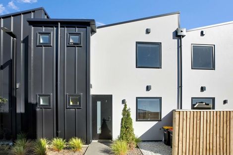 Photo of property in 2/9 Marcroft Street, Woolston, Christchurch, 8062