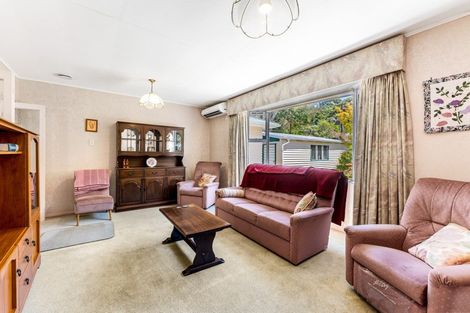 Photo of property in 98 Hair Street, Wainuiomata, Lower Hutt, 5014