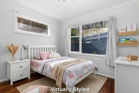 Photo of property in 1/165 Severn Street, Island Bay, Wellington, 6023
