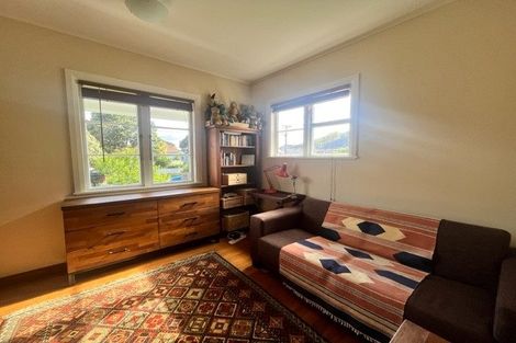 Photo of property in 10 Melvill Grove, Waterloo, Lower Hutt, 5011