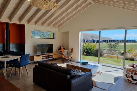Photo of property in 15 D'archiac Drive, Lake Tekapo, 7999