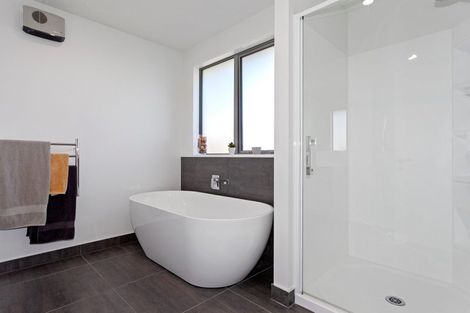 Photo of property in 13 Brandon Close, Rangiora, 7400