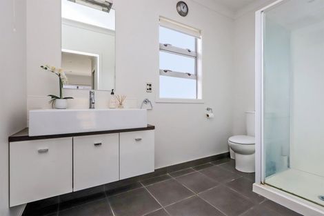 Photo of property in 21 Tasman Drive, Poraiti, Napier, 4112