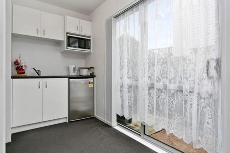 Photo of property in 7u2 Snead Place, Hamilton East, Hamilton, 3216