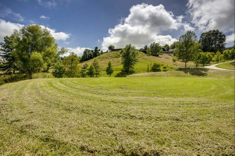 Photo of property in 244 Durham Drive, Havelock North, 4130