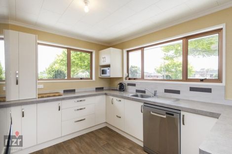 Photo of property in 23a John F Kennedy Drive, Milson, Palmerston North, 4414