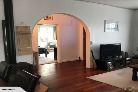 Photo of property in 9 Myrtle Crescent, Mount Cook, Wellington, 6021