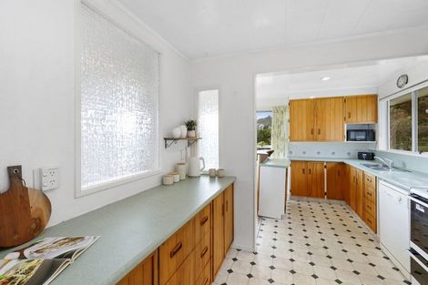 Photo of property in 39 Tweed Road, Papakowhai, Porirua, 5024