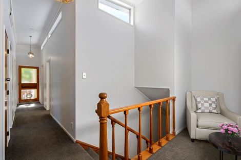Photo of property in 1 Fyvie Avenue, Tawa, Wellington, 5028