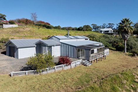 Photo of property in 383r Kaitemako Road, Welcome Bay, Tauranga, 3175