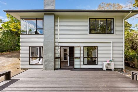 Photo of property in 7e Tasman Street, Vogeltown, New Plymouth, 4310