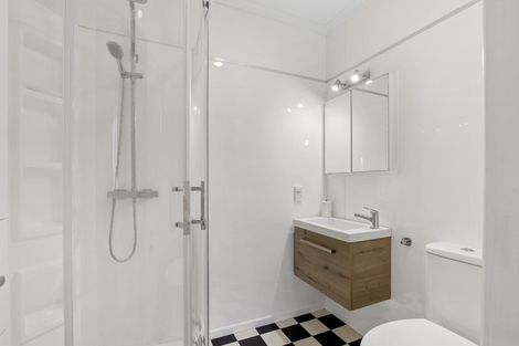 Photo of property in 453 Broadway, Stratford, 4332