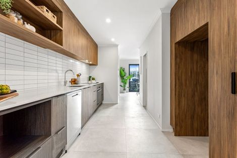 Photo of property in 19 Hema Road, Hobsonville, Auckland, 0616