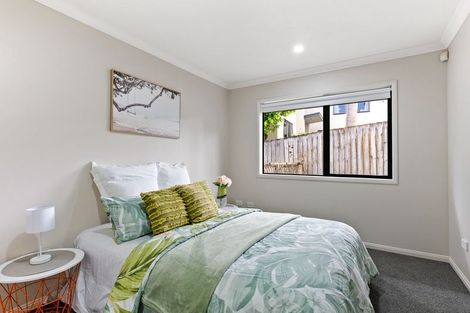 Photo of property in 4 Aldon Lane, The Gardens, Auckland, 2105