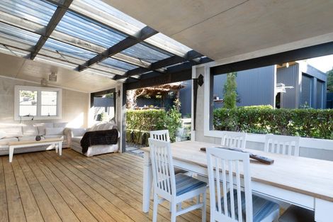 Photo of property in 90 Gillies Crescent, Waimarama, Havelock North, 4294