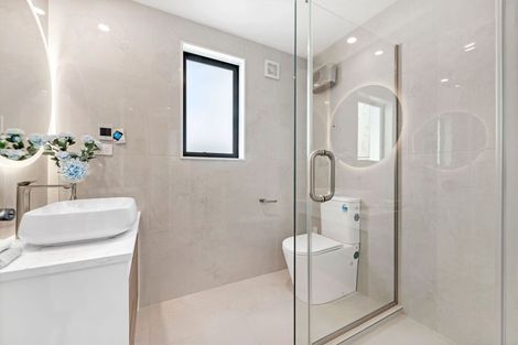 Photo of property in 44 Adamson Road, Flat Bush, Auckland, 2019