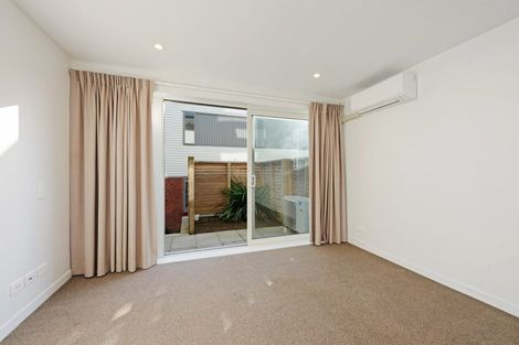 Photo of property in 24u3 Princess Terrace, Newtown, Wellington, 6021