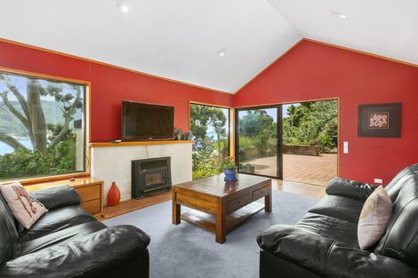 Photo of property in 18 Ivanhoe Road, The Cove, Dunedin, 9077