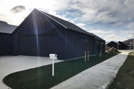 Photo of property in 3 Maize Street, Jacks Point, Queenstown, 9371