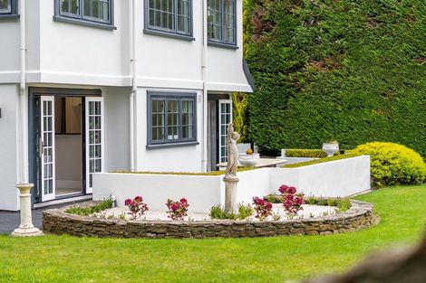 Photo of property in 29 Padnell Crescent, Paparangi, Wellington, 6037