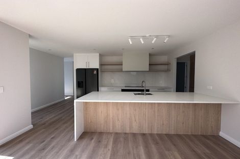 Photo of property in 12 Catalina Avenue, Rosehill, 2113